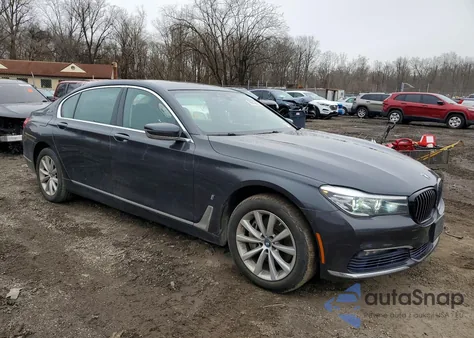 2017 BMW 740 Xe из США, поврежденный, VIN WBA7J2C38HG497845